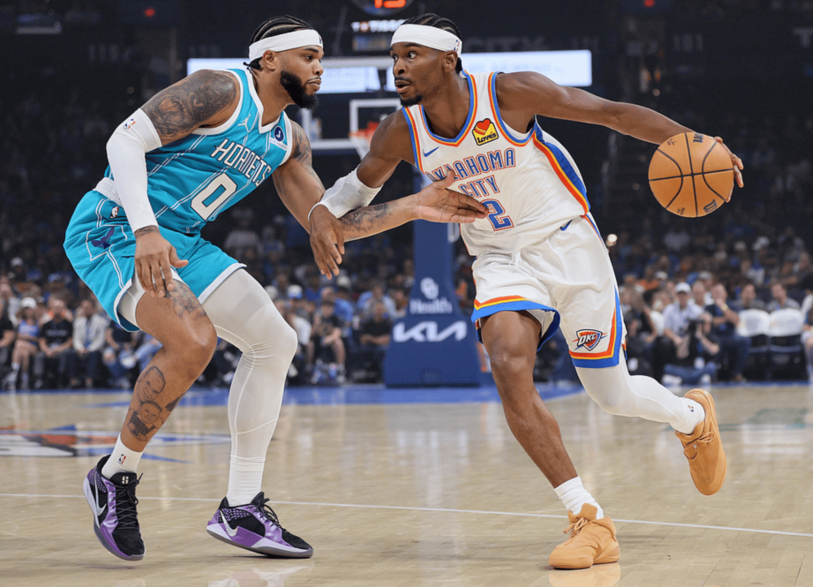 九游体育官方网站包含俄克拉荷马雷霆训练开放日，清晨单刀错失引欢呼，CBA季后赛在即，训练强度明显提升的词条